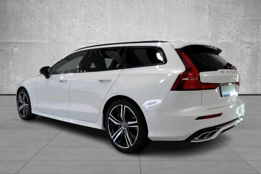 Bilde 5 av Volvo V60 T6 / R-Design / H.F / Lav km!