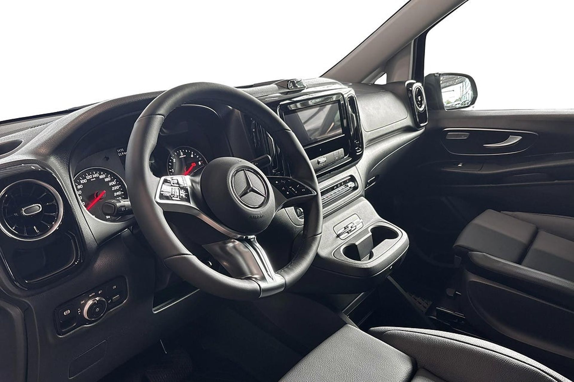 Mercedes-Benz Vito 2026, kuva 5/10