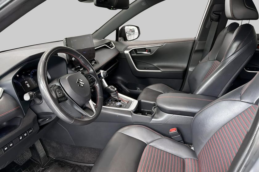 Bilde 5 av Suzuki Across Facelift/ 4x4 | Plug-in Hybrid | 306hk | Ryggekamera