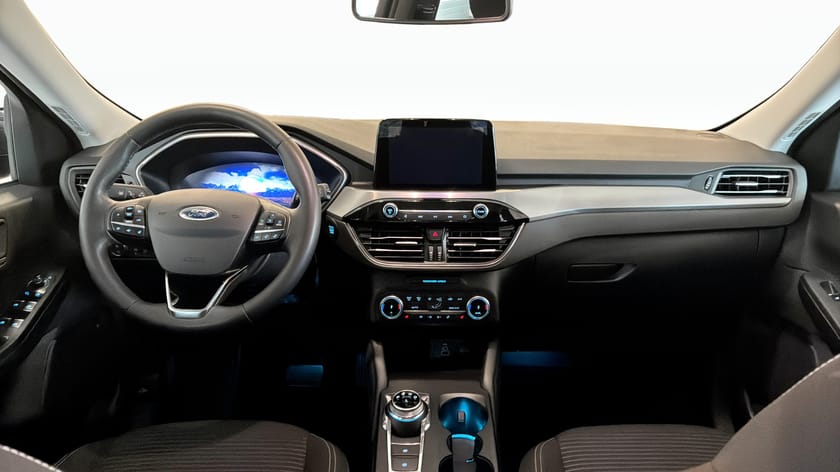 Bild 4 av Ford Kuga Plug-In Hybrid TITANIUM 2.5 FWD 225HK CVT