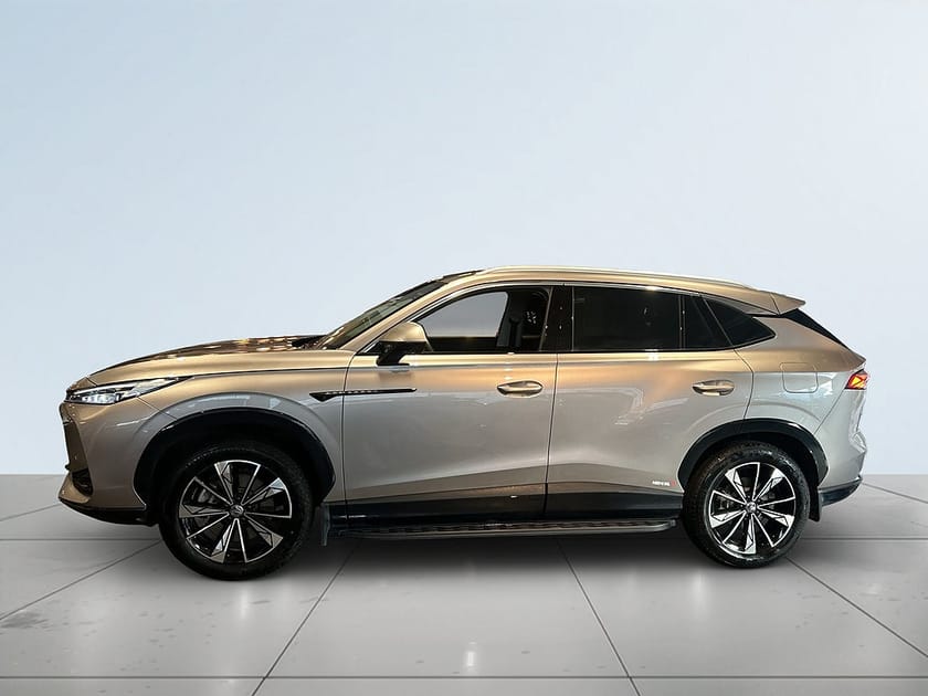 Bild 3 av MG HS PHEV MOMS/Skinn/360/Navi/SoV/Nybilsgaranti/MG-Pilot