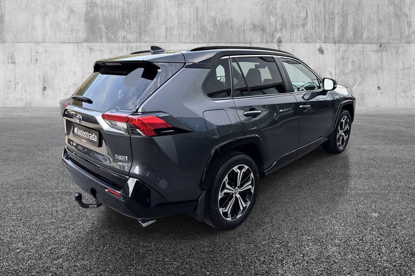 Bilde 4 av Toyota RAV4 Plug-in Hybrid Executive Bi-tone//Hengerfeste//Head up//