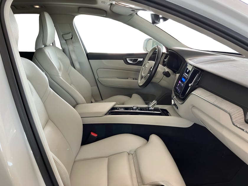 Bild 4 av Volvo XC60 Recharge T6 Inscription