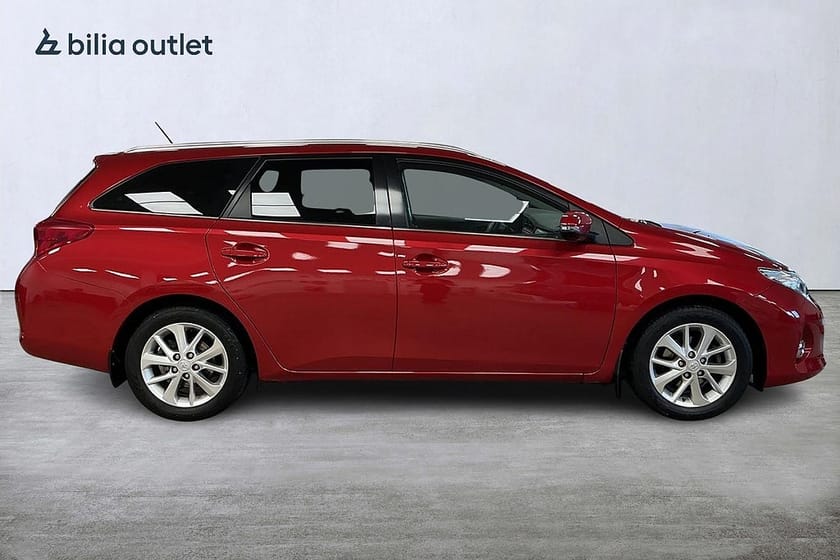 Bild 4 av Toyota Auris Touring Sports 1.6 Active Nyservad B-kamera Dragkrok