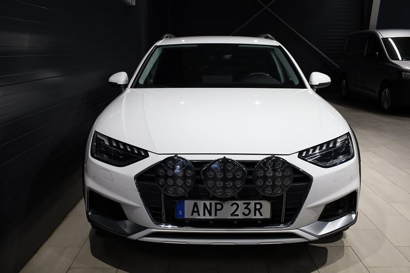 Bild 2 av Audi A4 allroad quattro 40 TDI S Tronic 190hk Dragkrok/Värmare/SoV-hjul