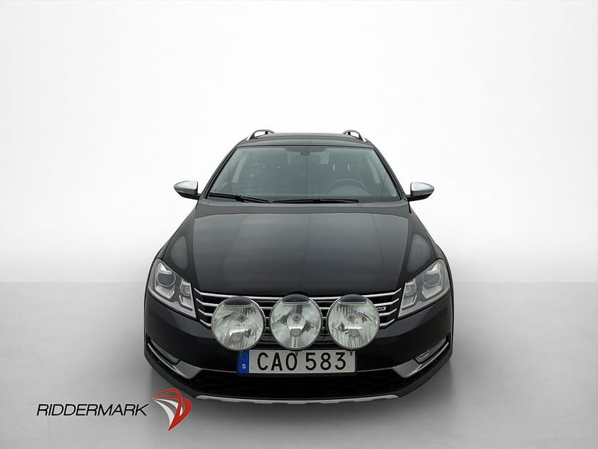 Bild 2 av Volkswagen Passat Alltrack 4M D-Värmare B-Kamera Skinn Drag