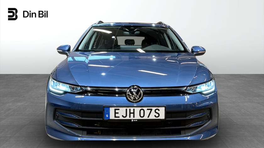 Bild 4 av Volkswagen Golf Sportscombi eTSI150 DSG Life Drag/P-värmare