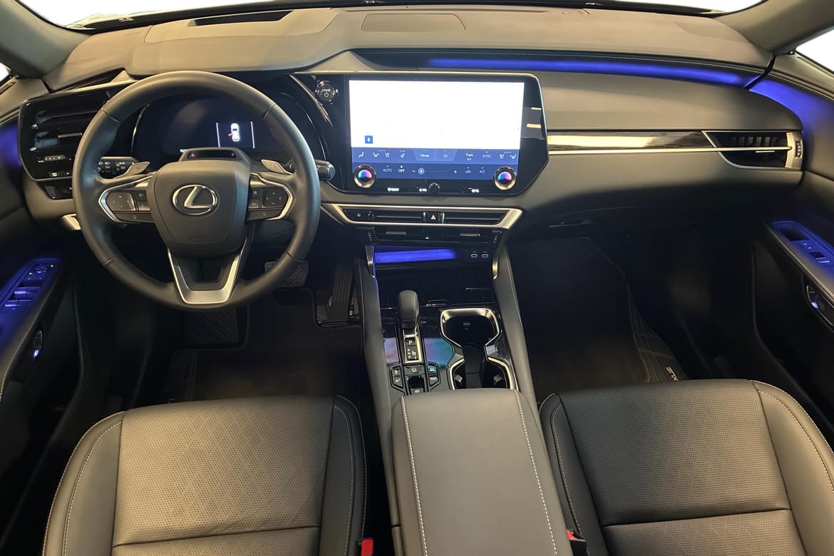 Lexus RX 450h+ E-CVT, 309hp, 2025