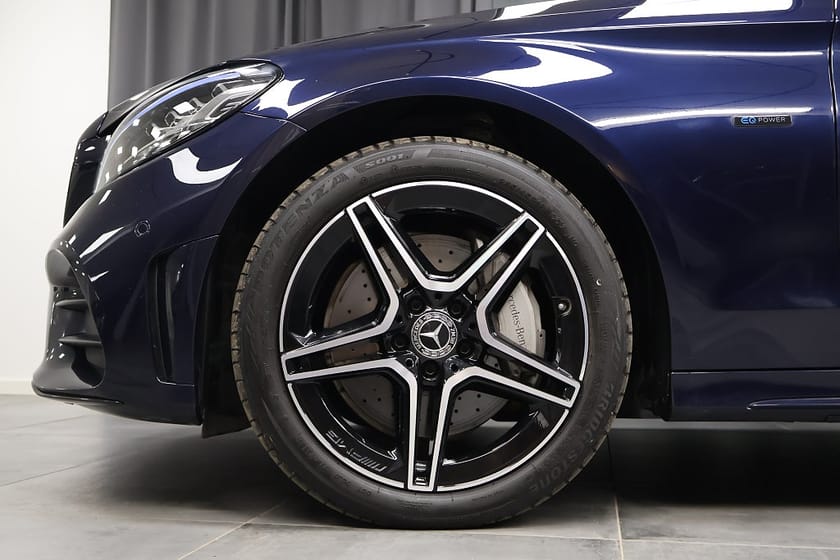 Bild 5 av Mercedes-Benz C 300 de AMG Night Edition Advanced Plus Drag LED