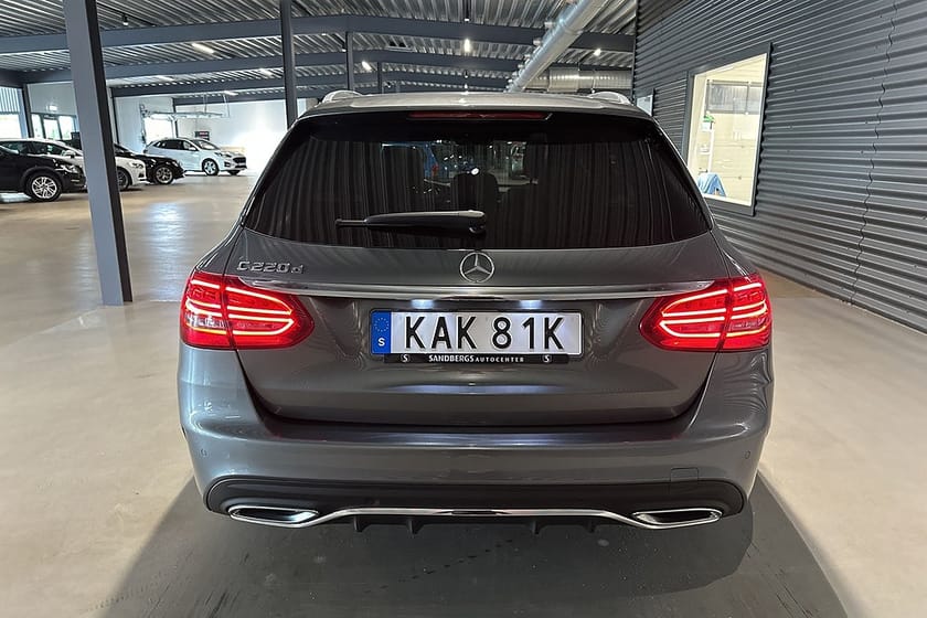 Bild 5 av Mercedes-Benz C 220 T d 9G-Tronic AMG Backkamera Panorama Navi Drag Eu6