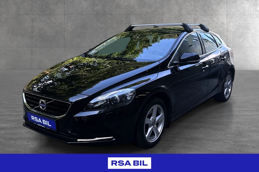 Bilde 1 av Volvo V40 T2 122HK MOMENTUM/KROK/R.KAMERA/NYREGREIM/DAB++