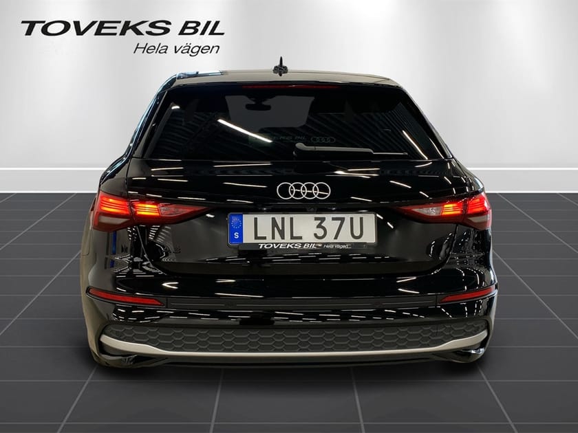 Bild 4 av Audi A3 Sportback 35 TFSI 150Hk Proline Advance/Tonade Rutor