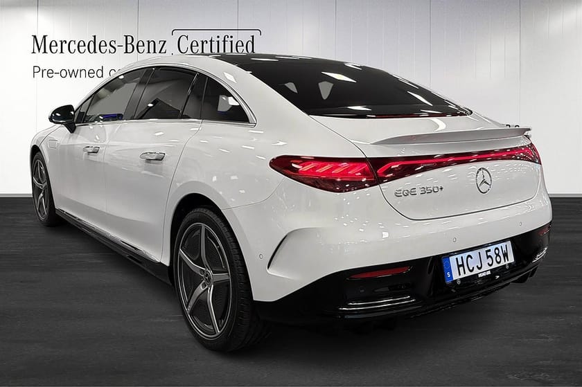 Bild 4 av Mercedes-Benz EQE 350+ AMG Drag Panorama Burmester Distronic Rattvärme
