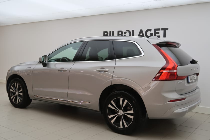 Bild 3 av Volvo XC60 T6 Core Edition/Pano/Drag