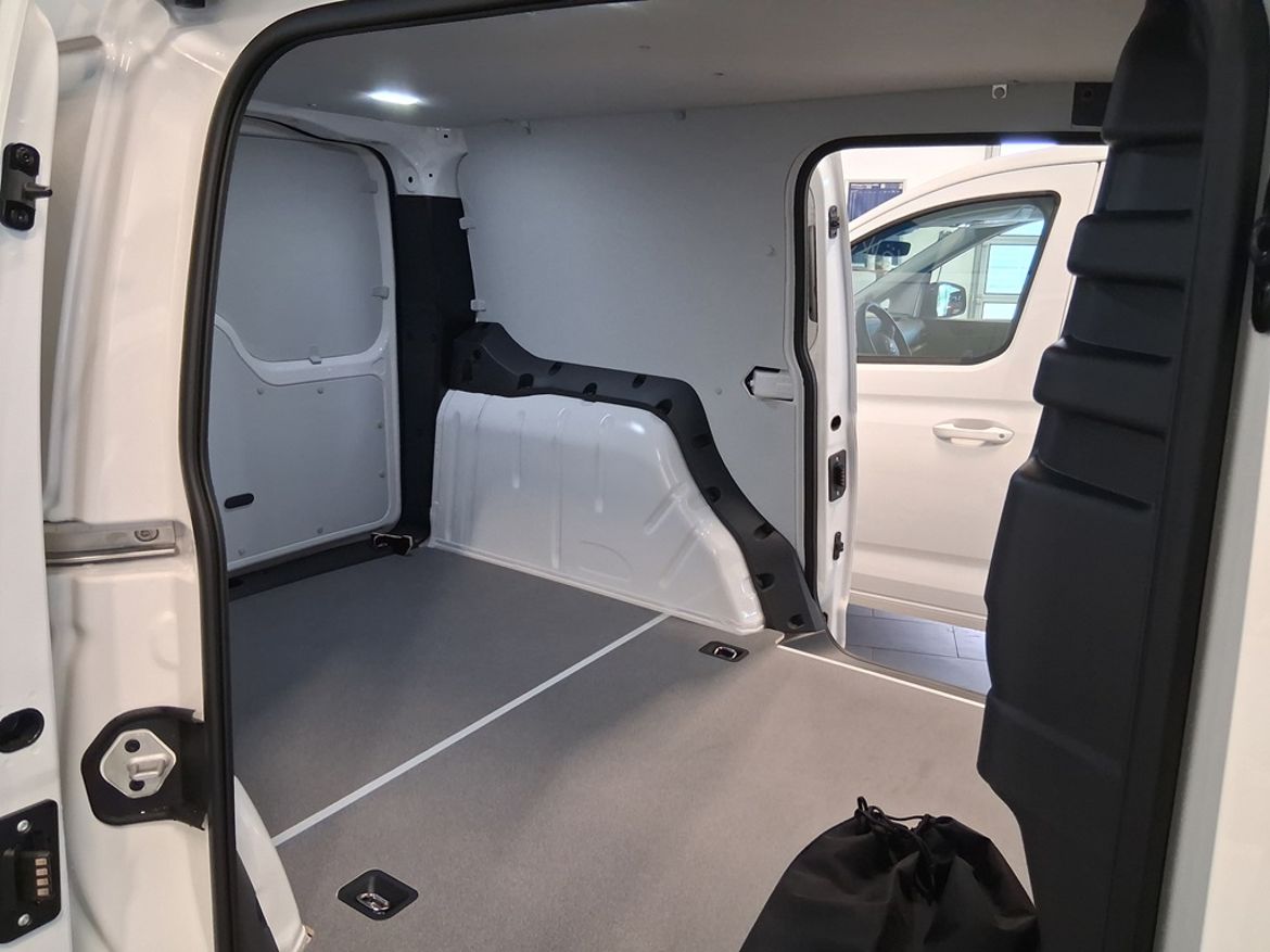 Volkswagen Transportbilar Volkswagen Caddy Cargo Maxi eHybrid — bild 9