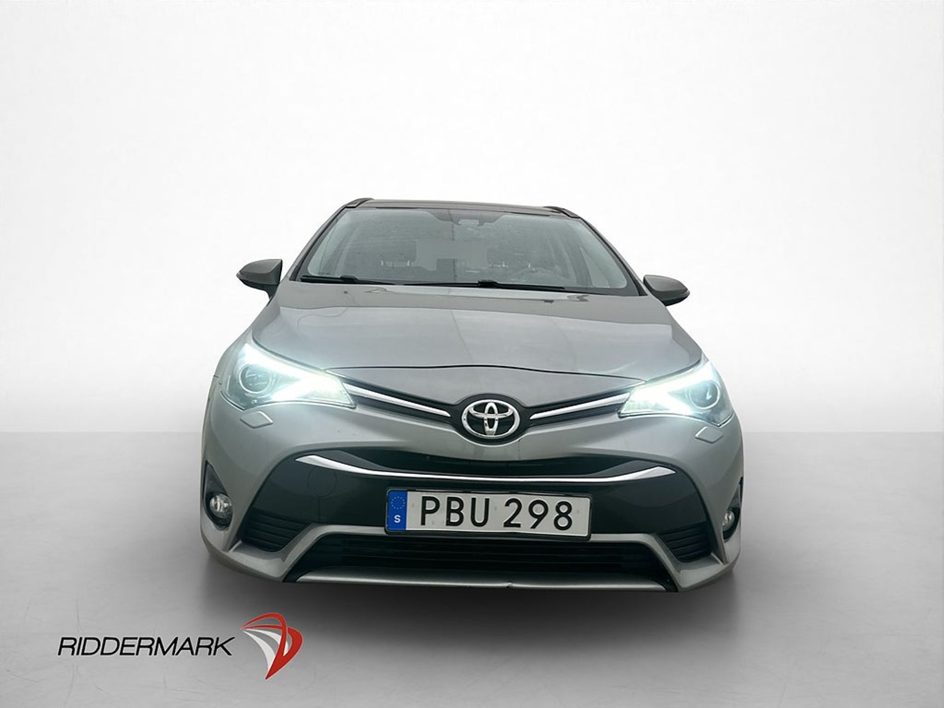 Toyota Avensis 1.8 Active Plus 2016, photo 2/10