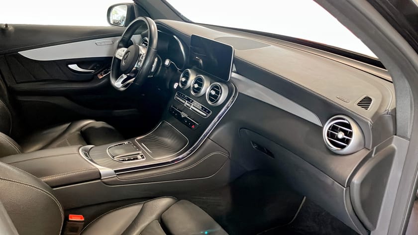 Bild 3 av Mercedes-Benz GLC 300 de 4MATIC 300de SUV AMG-Line