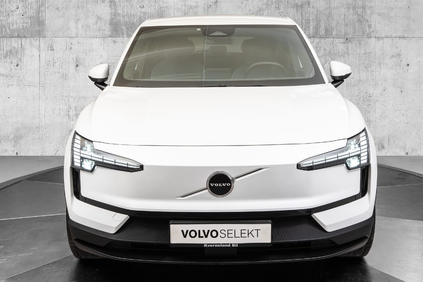 Bilde 4 av Volvo EX30 Single Motor Core Ryggekamera/Google/Cruise