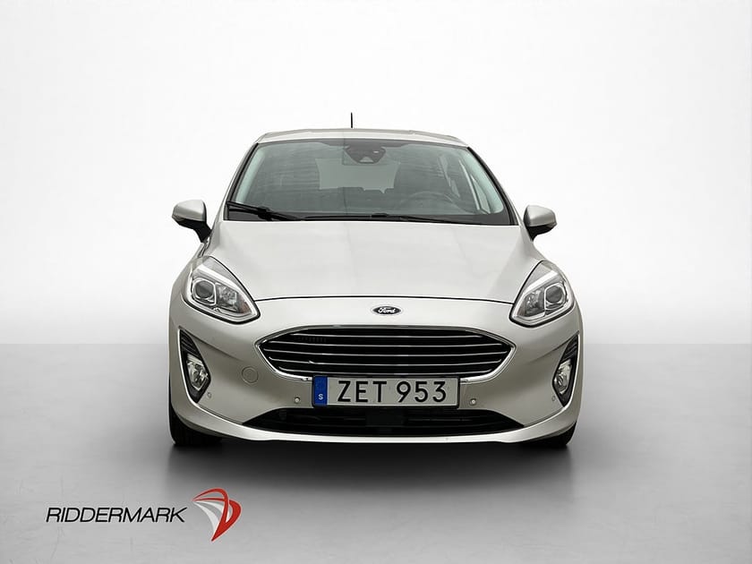 Bild 2 av Ford Fiesta 1.0 100hk Titanium Kamera Dragkrok Rattvärme