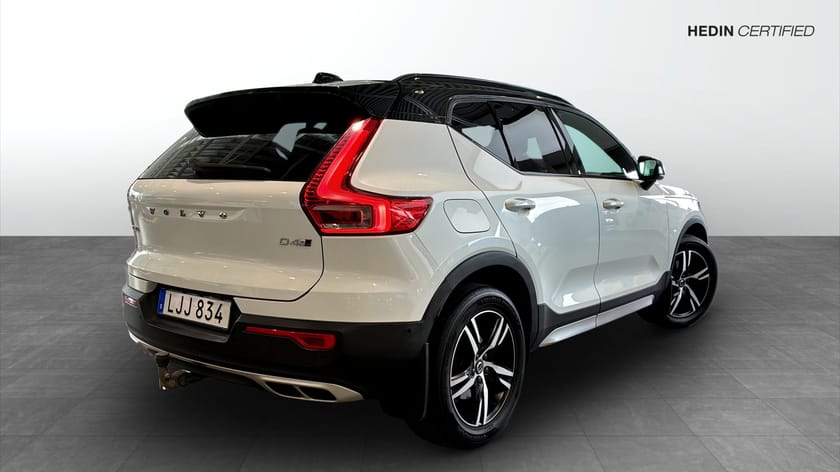 Bild 2 av Volvo XC40 D4 AWD Automat 3,95% Ränta* R-Design / Dragkrok