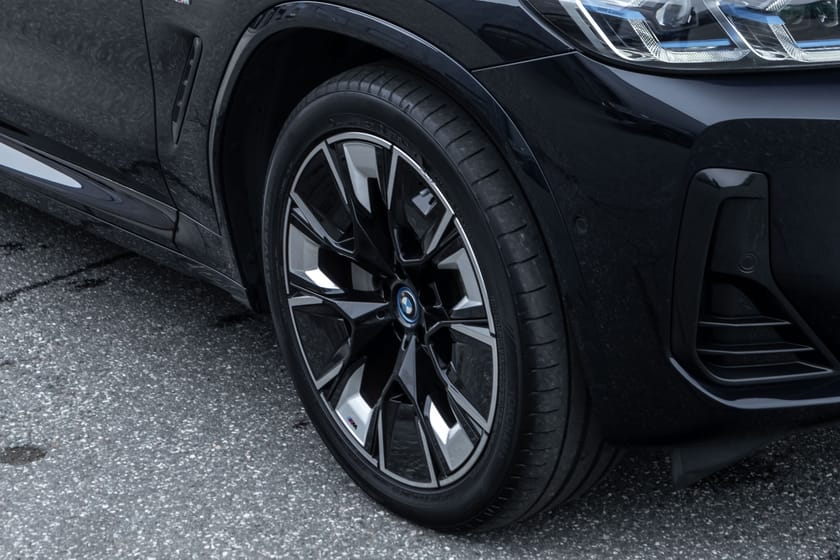 Bilde 3 av BMW iX3 Fully Charged Pano H.feste ACC HeadUP H/K
