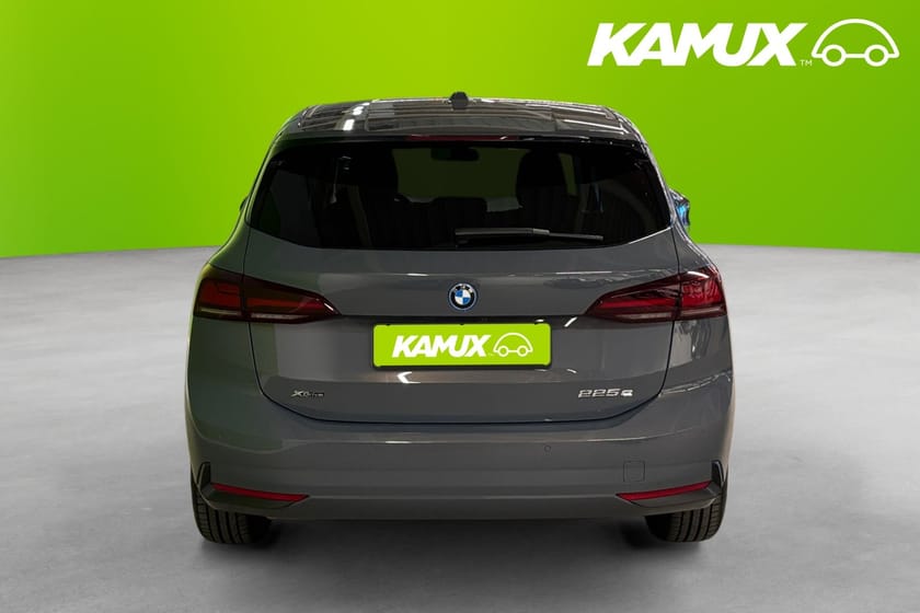 Bild 5 av BMW 225e xDrive Active Tourer Moms Kamera Navi Drag 245hk