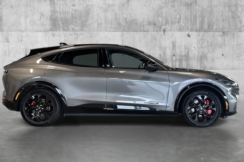 Bilde 4 av Ford Mustang Mach-E Long Range AWD LR ACC/Skinn/360-kamera/Reg2024