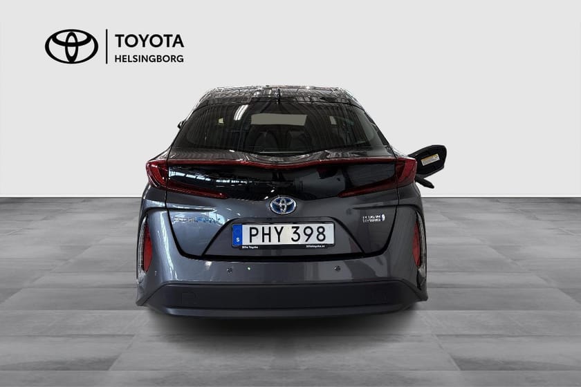 Bild 5 av Toyota Prius Plug-in Hybrid Plug- in Executive