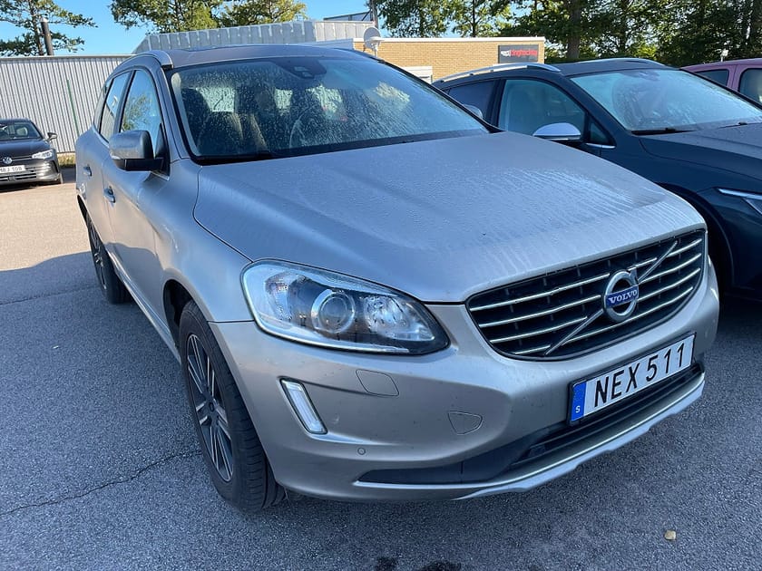 Bild 2 av Volvo XC60 D4 190HK Summum E-Pro Läder Panorama