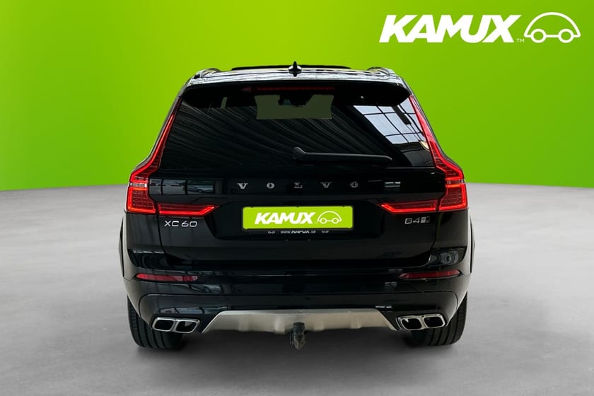 Bild 5 av Volvo XC60 B4 AWD R-Design  Pano Drag Navi 360kam Bowers Massage