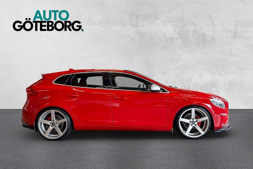 Bild 3 av Volvo V40 D2 R-Design Panorama Optimerad Polestar Fullservad