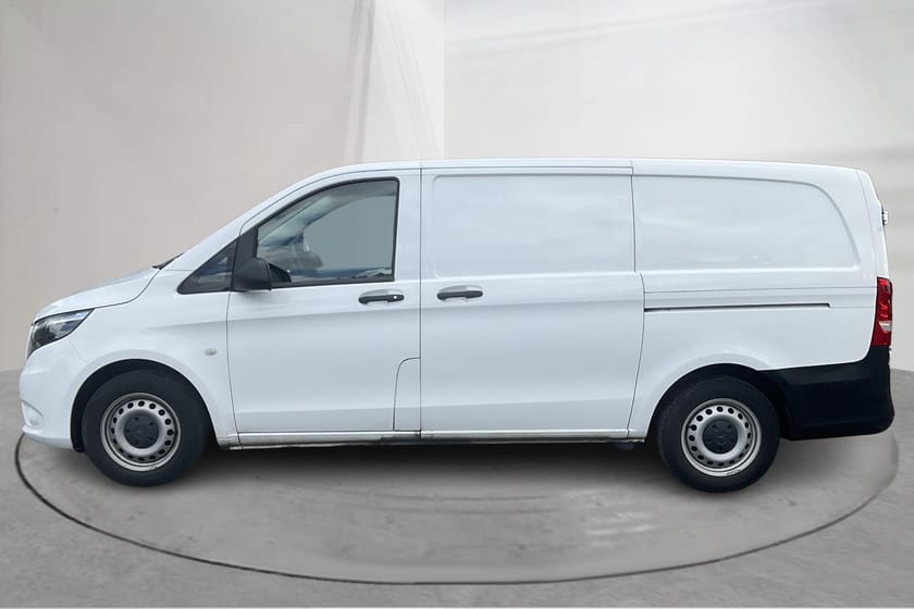 Bild 2 av Mercedes-Benz Vito 116 CDI 2.8t W640 (163hk)