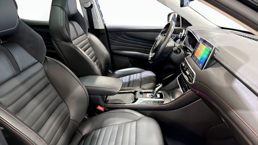 Bild 3 av MG EHS PHEV
