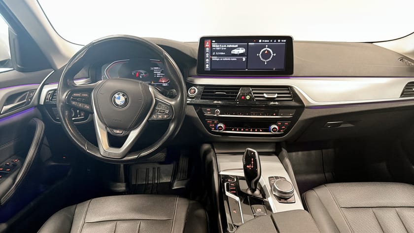 Bild 4 av BMW 520d Touring Dragkrok Winterpaket Värmare Tonade rutor Rattvärme