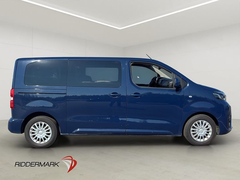 Bild 2 av Toyota Proace Verso Lång 1.6 M/K-Värm A/C HUD 9-Sits 1-Bruk