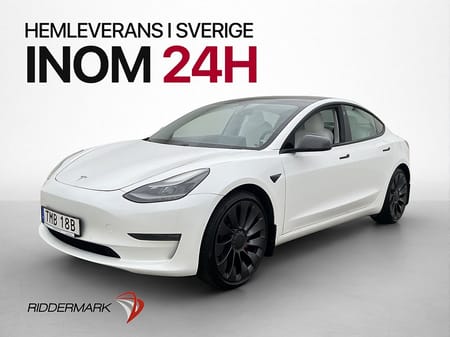 Tesla Model 3 Performance Ljus Interiör Svensksåld