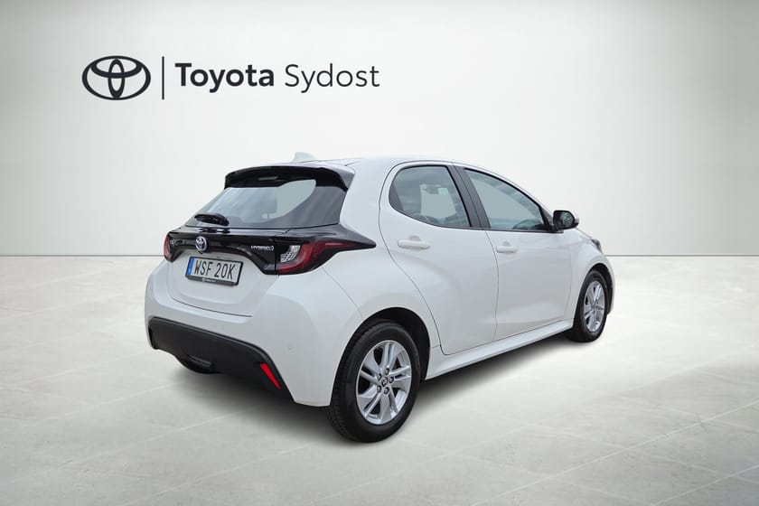 Bild 2 av Toyota Yaris Hybrid 115 Active Komfortpaket Parkeringssensor