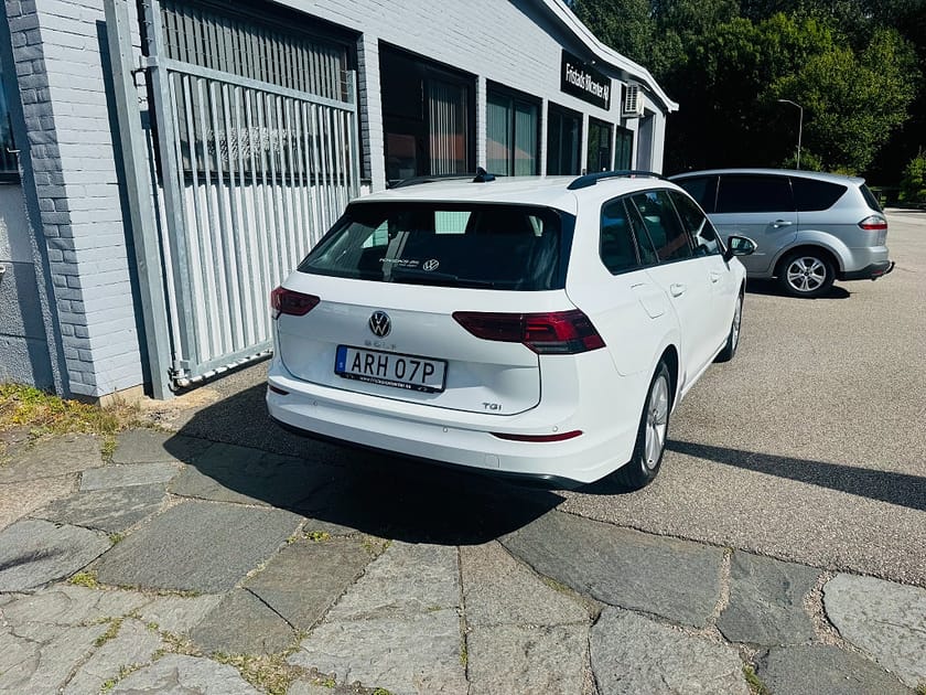 Bild 3 av Volkswagen Golf Sportscombi 1.5 TGI 131HK DSG / VÄRMARE / CARPLAY