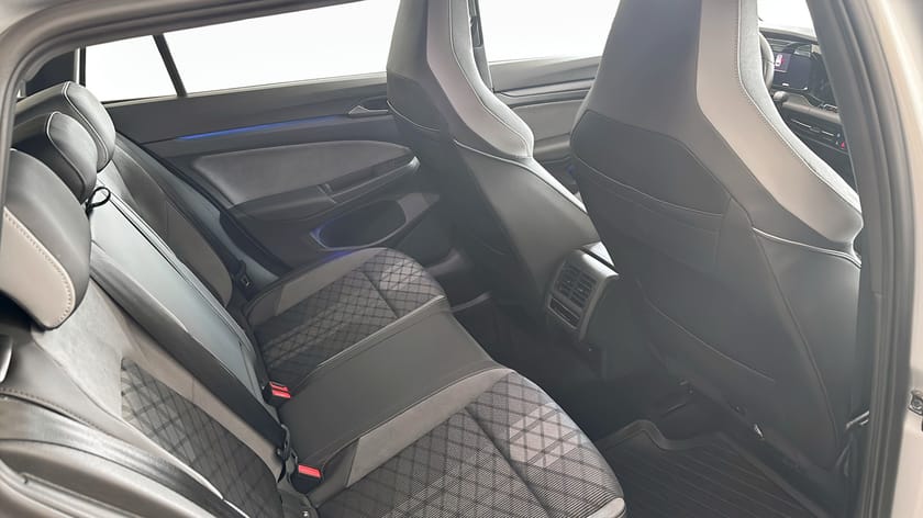 Bild 5 av Volkswagen Golf Sportscombi R-Line 1.5 TSI 150hk Navi|Värmare|Drag