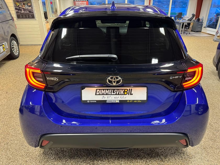 Bilde 5 av Toyota Yaris Hybrid 115