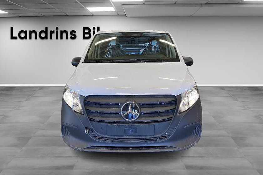 Bild 2 av Mercedes-Benz eVito 112 skåp lång * LAGERBIL*