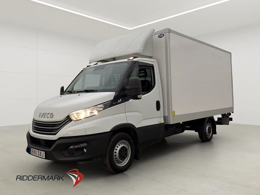 Bild 3 av Iveco Daily 35-140 Chassi Cab 2.3JTD Bakgavellyft Värmare Sidodörr Kamera Moms