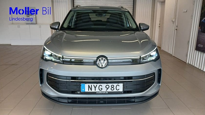 Bild 2 av Volkswagen Tiguan eHybrid LIFE e-HYBRID 204 HK DSG6, DRAG, AREA VIEW