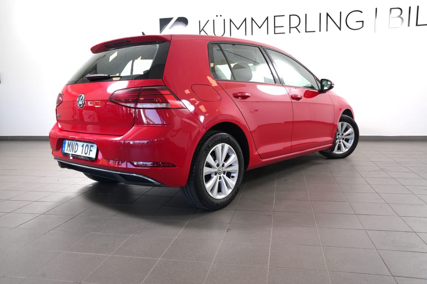 Bild 4 av Volkswagen Golf 5-dörrar 1.6 TDI DPF SCR PDC/CARPLAY/FRONTASSIST