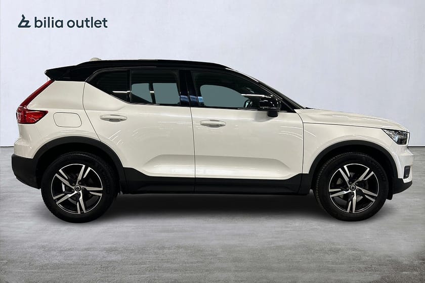 Bild 5 av Volvo XC40 T2 FWD R-Design 129hk Drag H/K Backkamera Carplay BLIS