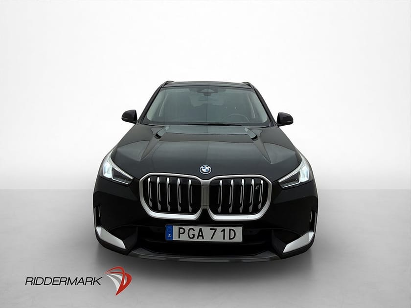 Bild 3 av BMW iX1 xDrive30 306hk Värmare Kamera Nav Rattvärm Drag MOMS