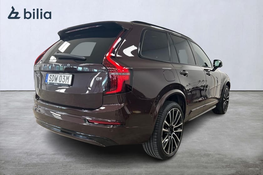 Bild 5 av Volvo XC90 II T8 Ultra Dark B&W Luftfjädring Drag 22" Massagestolar