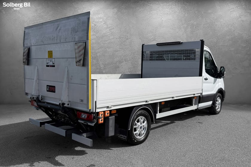 Bilde 4 av Ford Transit 350 Karosseri Cab