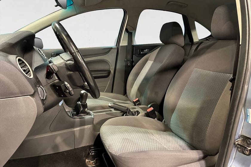 Bild 3 av Ford Focus 1.8 Flexifuel 125 HK M&K BESIKTIGAD 976KR/ÅR 0.56L/MIL