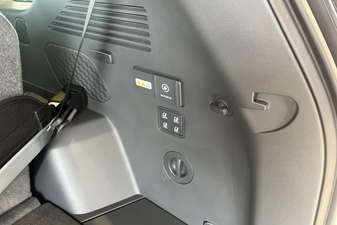 picture of a car